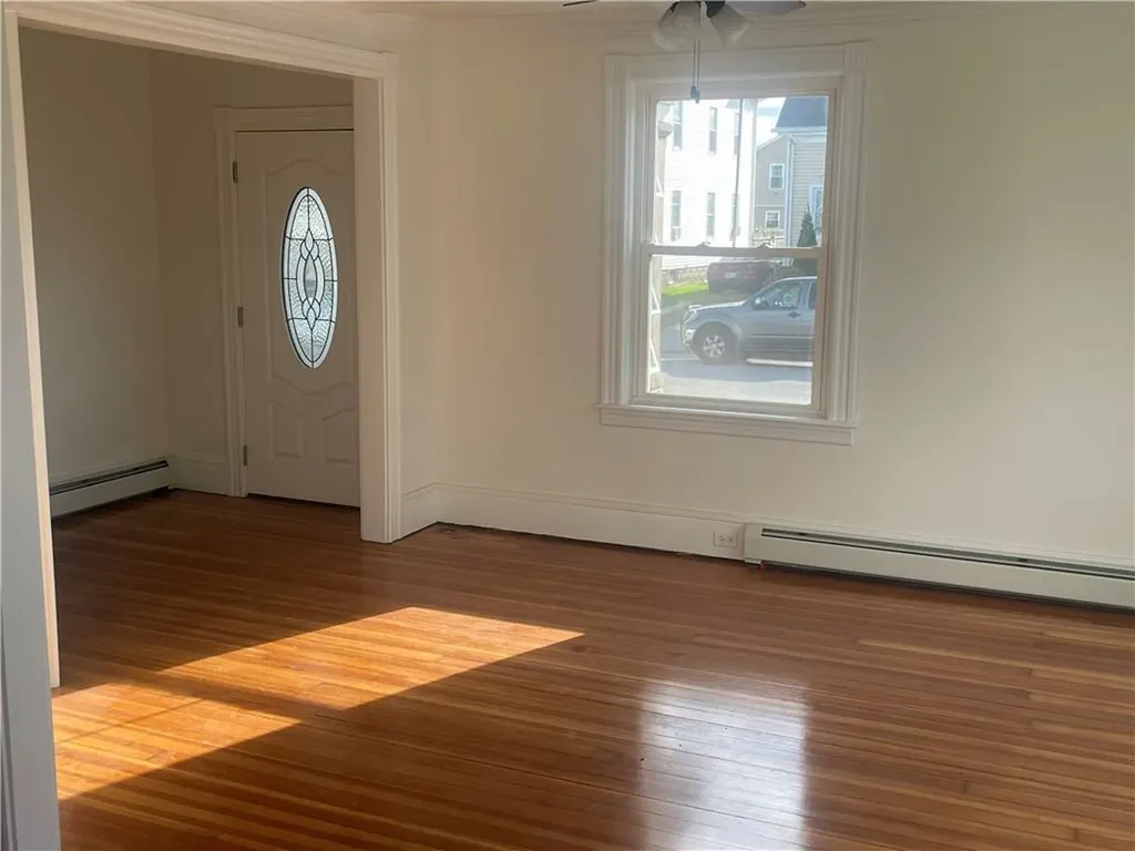 106 Crescent Road Pawtucket RI 02861
