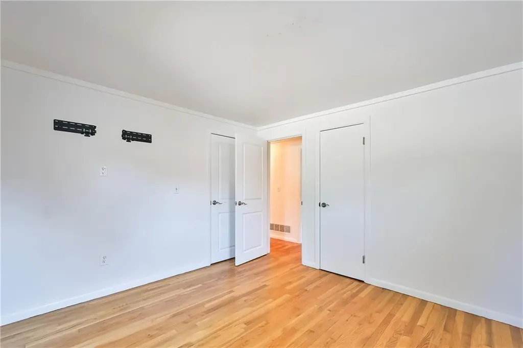 33 Morse Avenue Warwick RI 02886