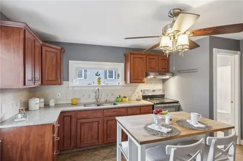 52 Angus Street Coventry RI 02816