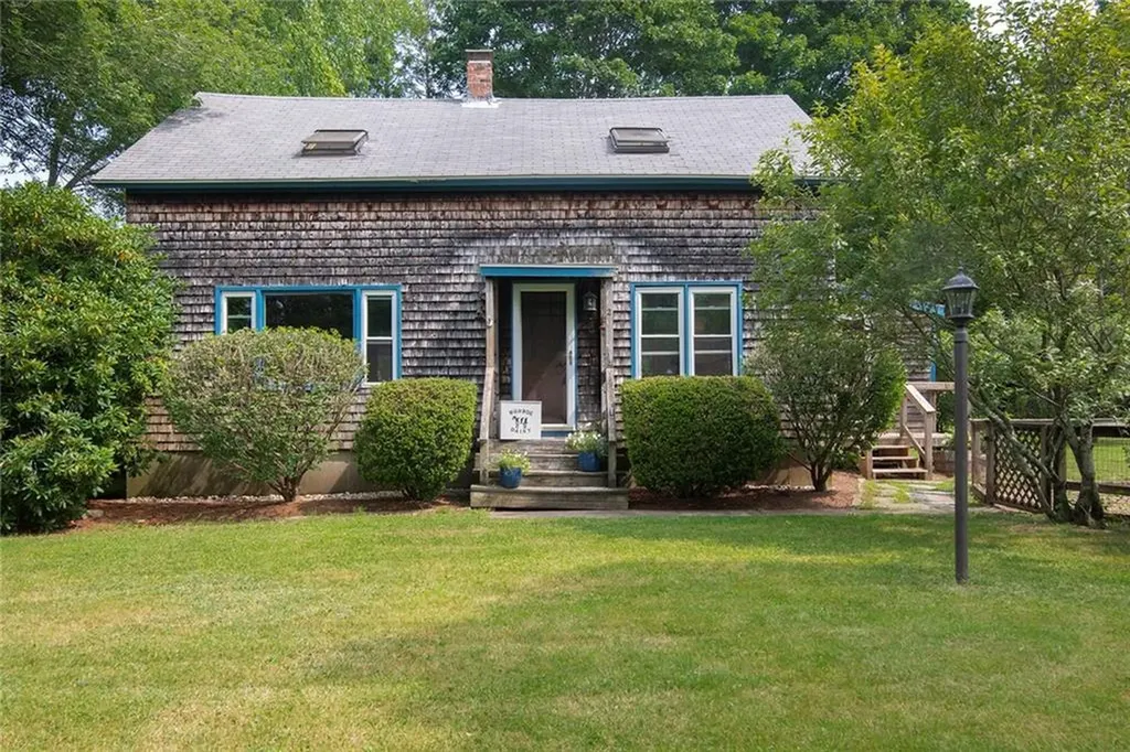 2 Poplar Avenue Richmond RI 02894