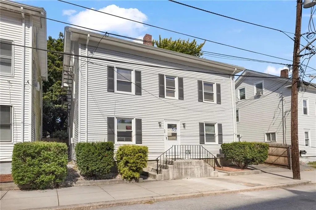 59 Grace Street Pawtucket RI 02860