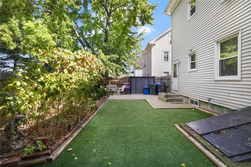 59 Grace Street Pawtucket RI 02860