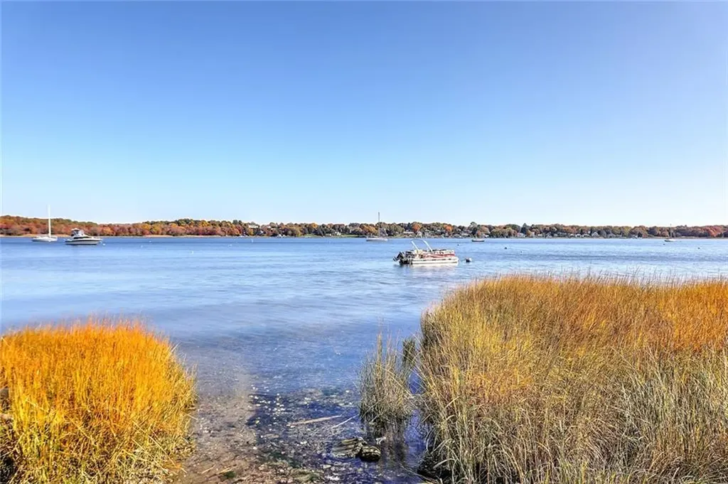 13 Everett Avenue Bristol RI 02809