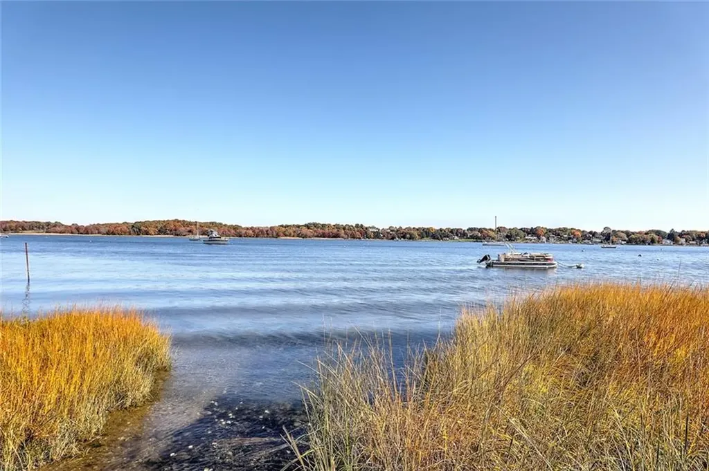 13 Everett Avenue Bristol RI 02809