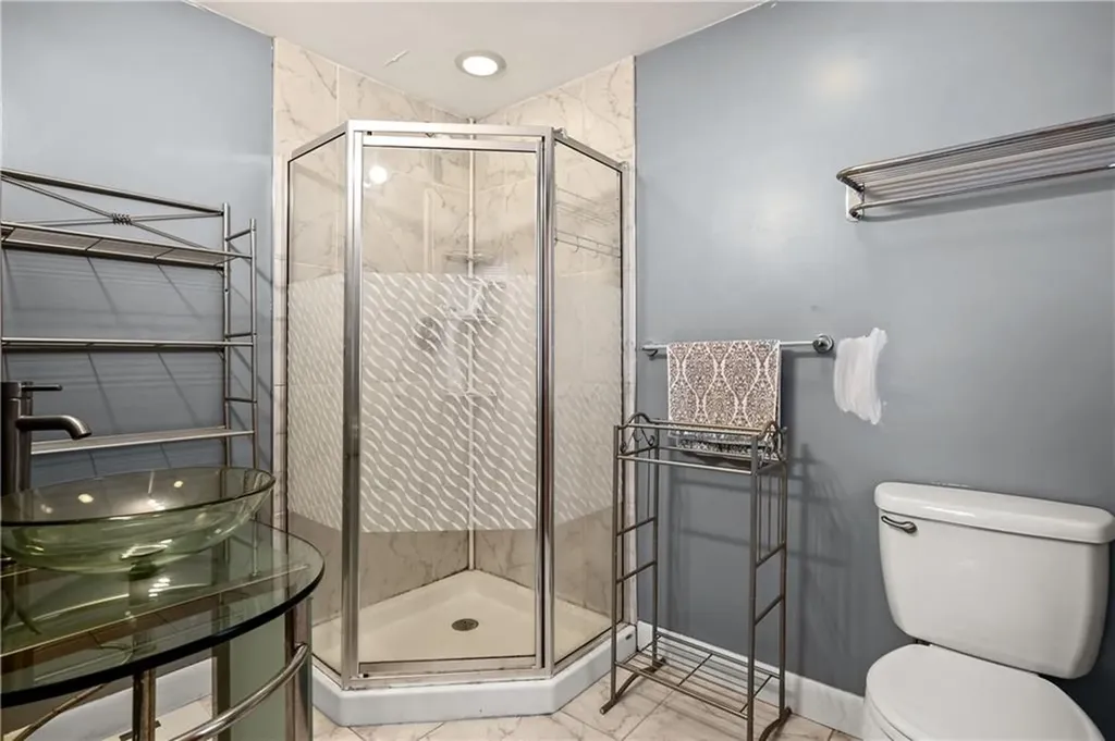 16 Wakefield Avenue Cranston RI 02920