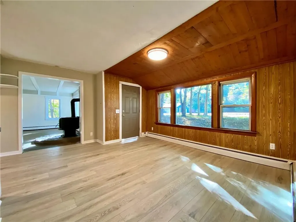 342 Nooseneck Hill Road Exeter RI 02822