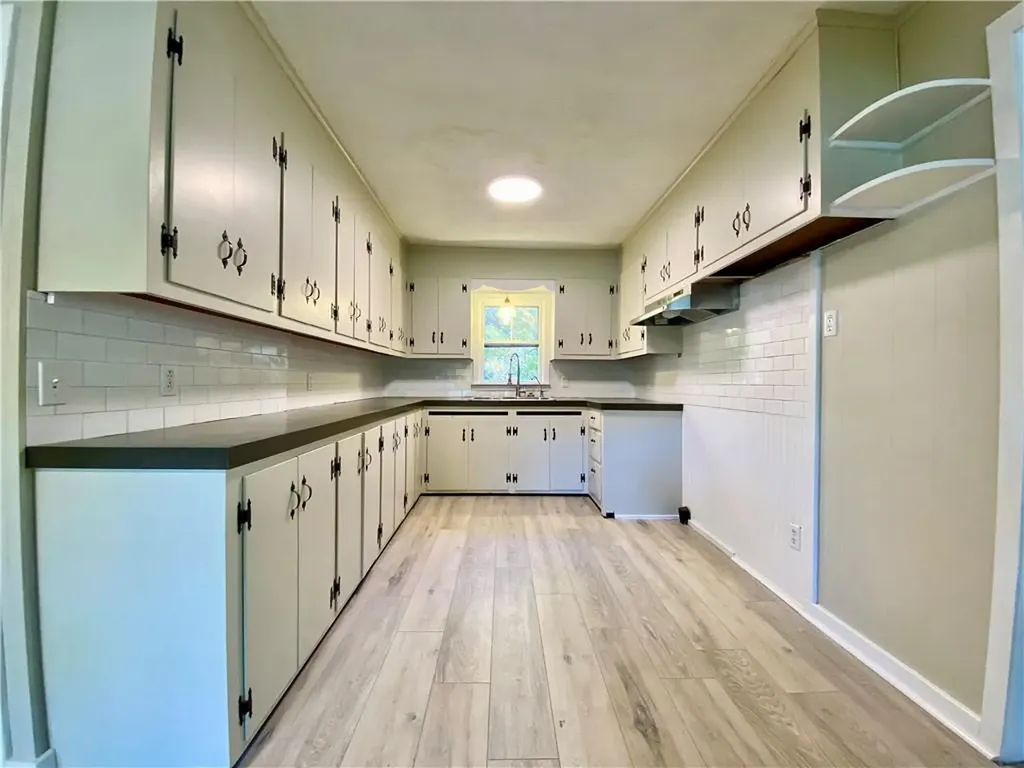 342 Nooseneck Hill Road Exeter RI 02822