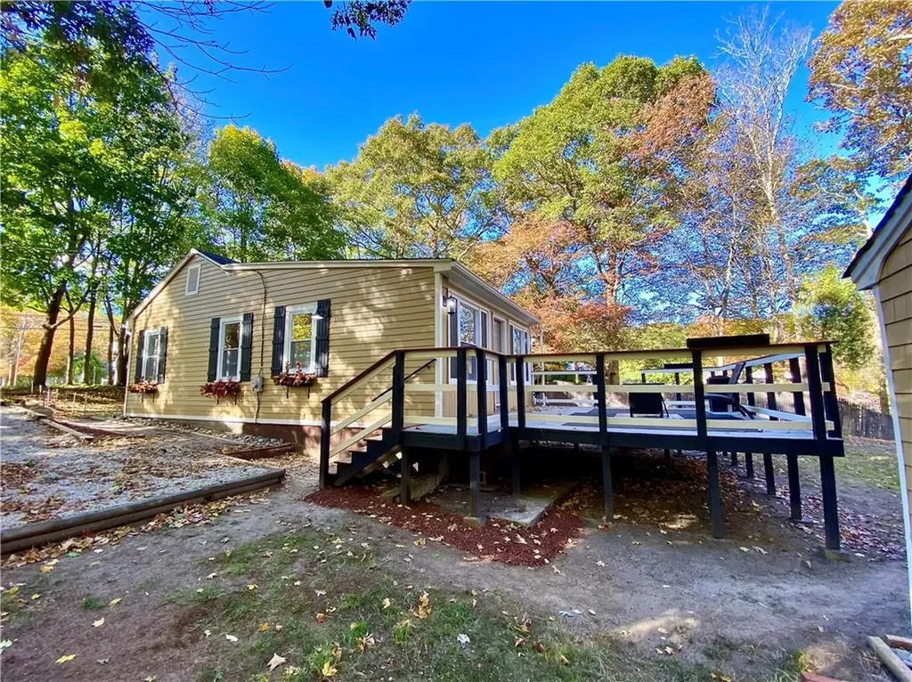 342 Nooseneck Hill Road Exeter RI 02822