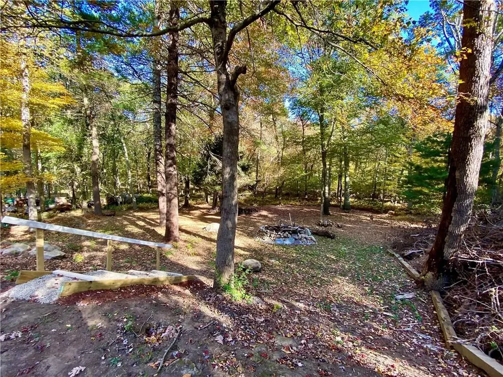 342 Nooseneck Hill Road Exeter RI 02822