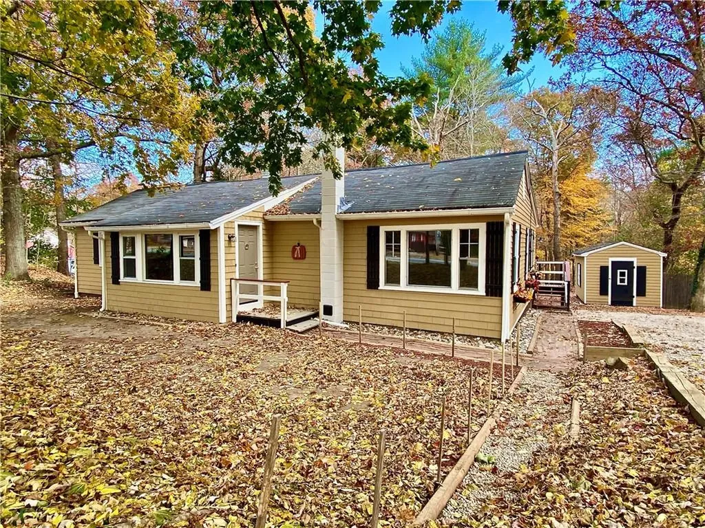 342 Nooseneck Hill Road Exeter RI 02822