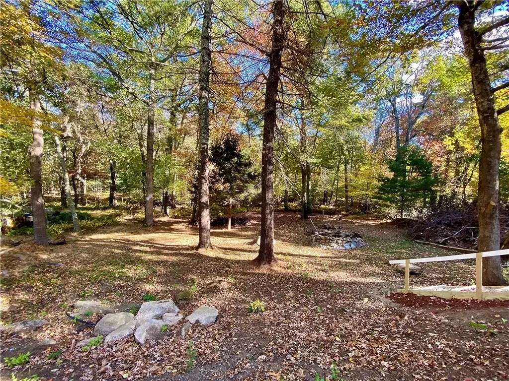 342 Nooseneck Hill Road Exeter RI 02822