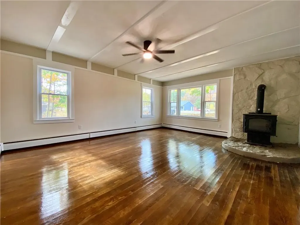 342 Nooseneck Hill Road Exeter RI 02822