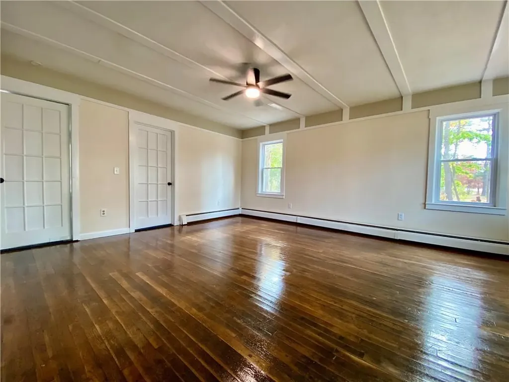 342 Nooseneck Hill Road Exeter RI 02822