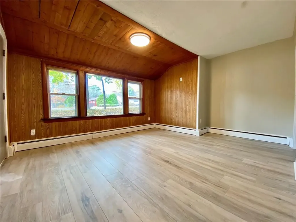 342 Nooseneck Hill Road Exeter RI 02822