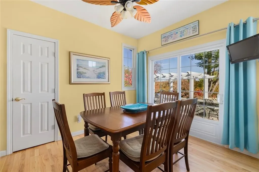 423 River Road Lincoln RI 02865