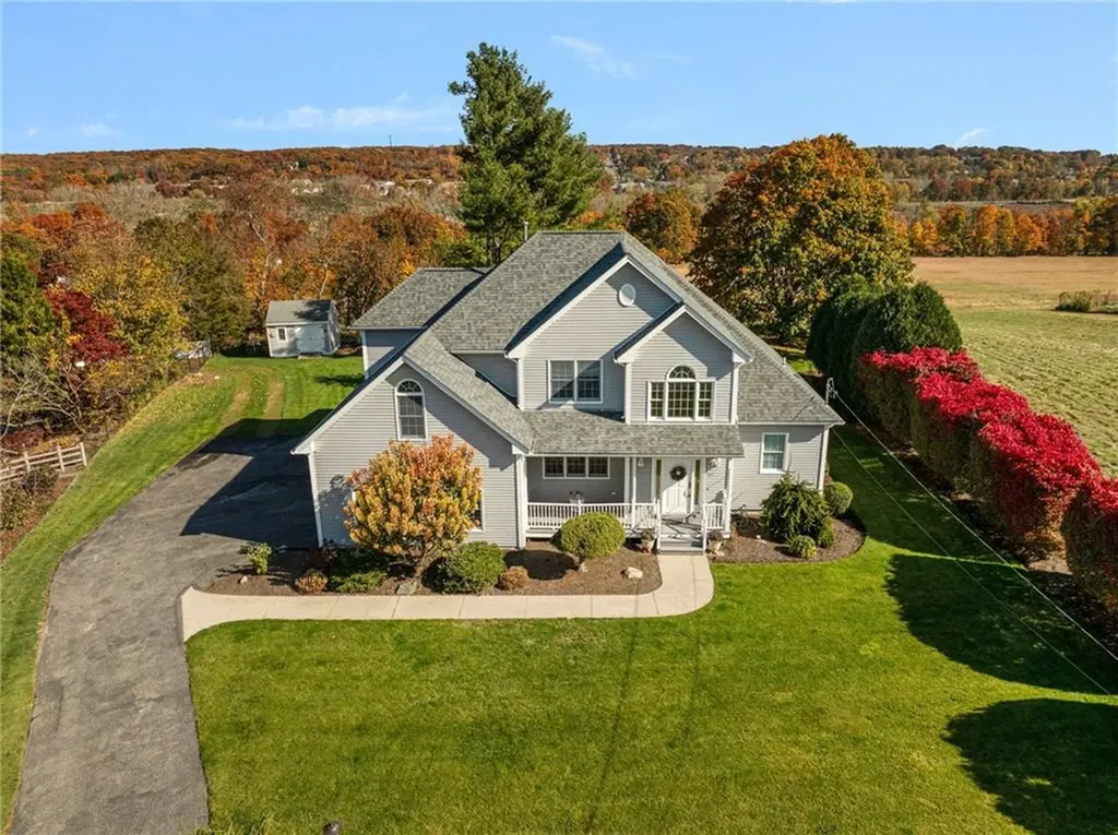 423 River Road Lincoln RI 02865