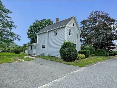 10 Old Onset Road Wareham MA 02571