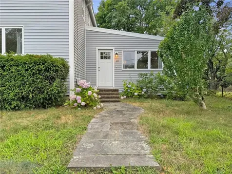 10 Old Onset Road Wareham MA 02571