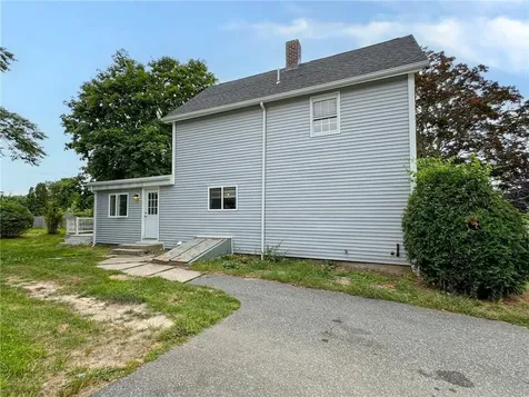 10 Old Onset Road Wareham MA 02571