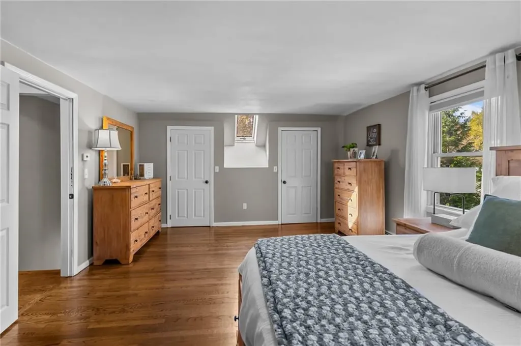 12 Bray Lane Bristol RI 02809