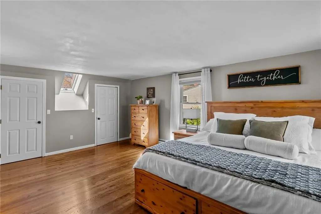 12 Bray Lane Bristol RI 02809