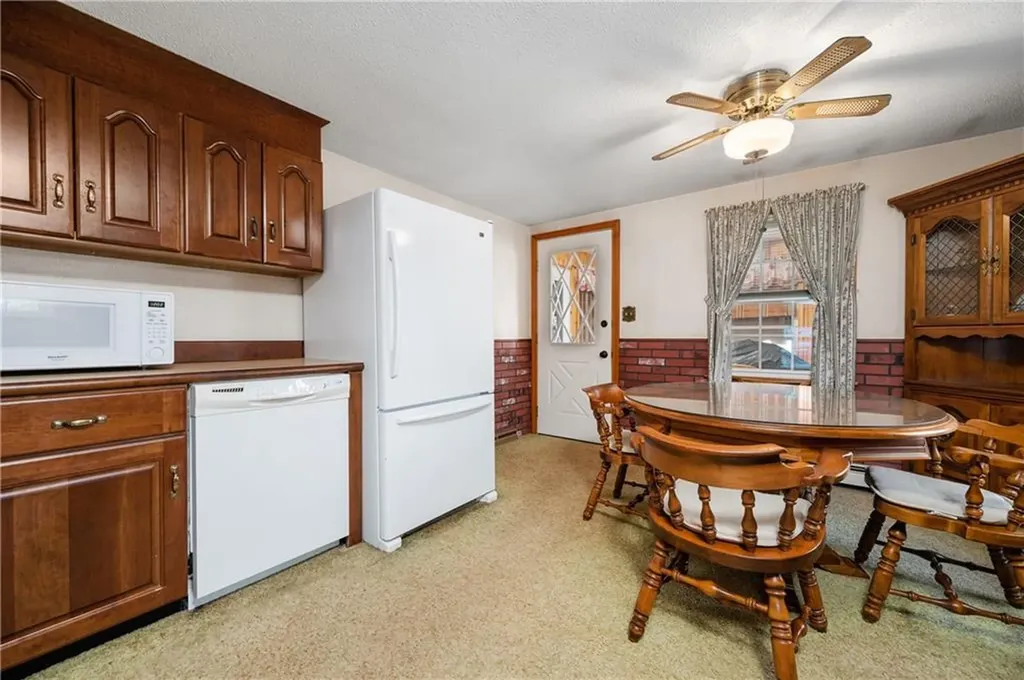 388 Thibeault Avenue Woonsocket RI 02895