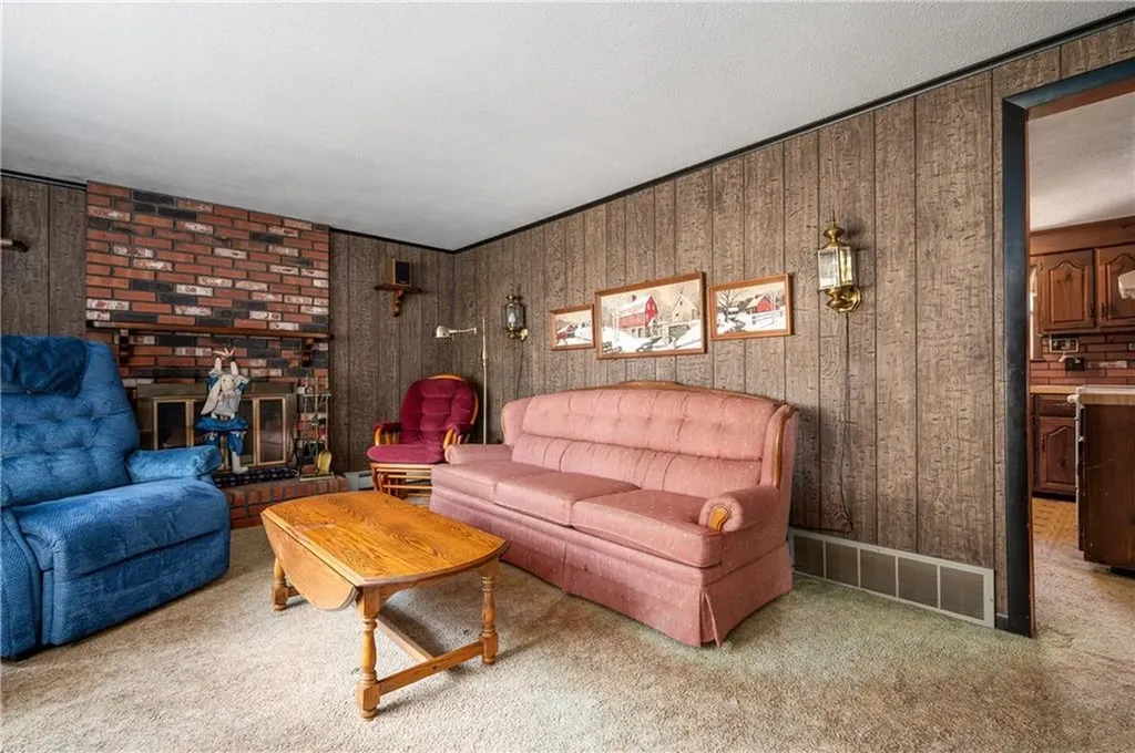 388 Thibeault Avenue Woonsocket RI 02895