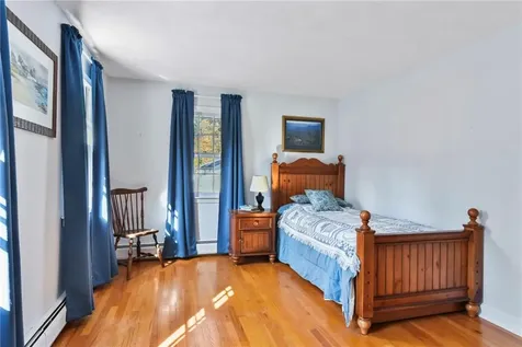 1340 High Hawk Road East Greenwich RI 02818