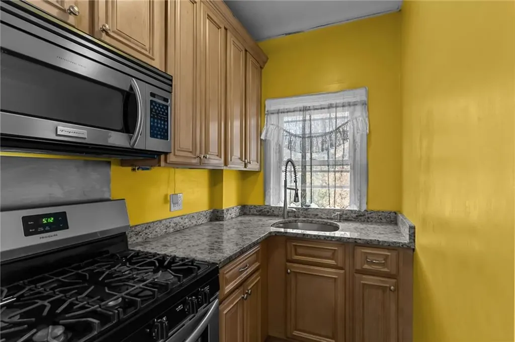 53 55 Pacific Street Central Falls RI 02863