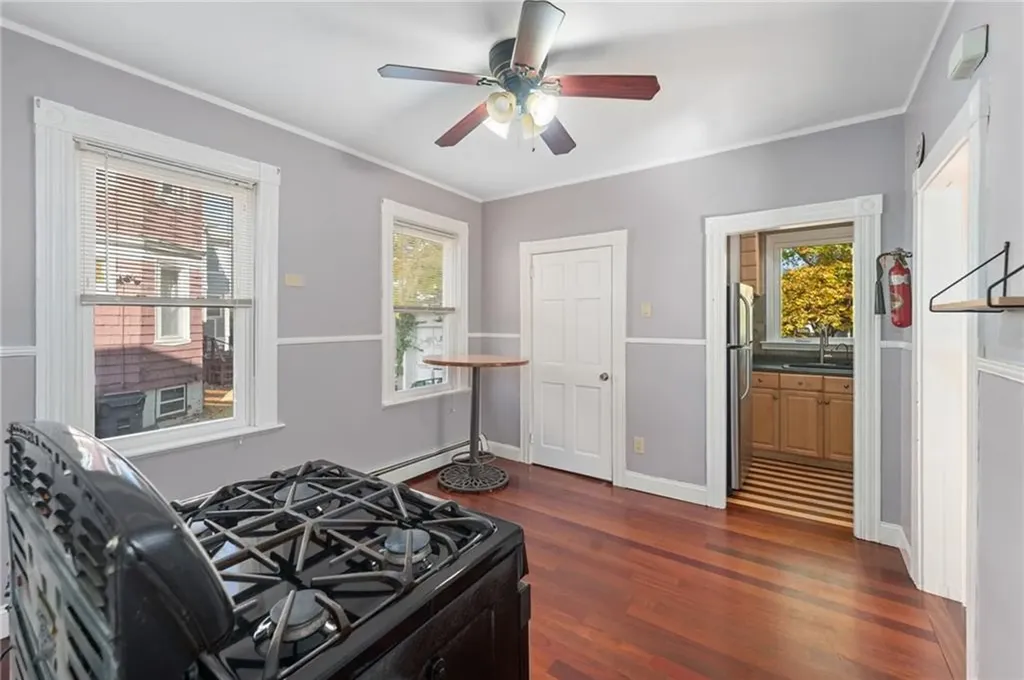 503 Academy Avenue Providence RI 02908