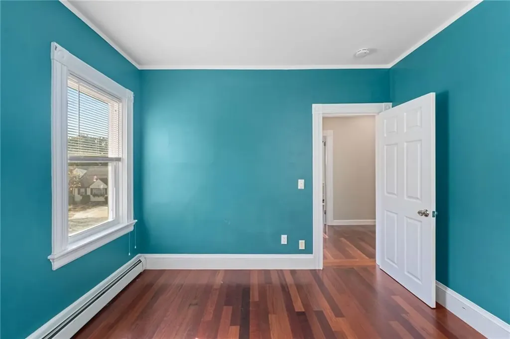 503 Academy Avenue Providence RI 02908
