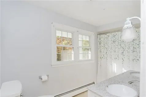 25 Hiawatha Drive Exeter RI 02822