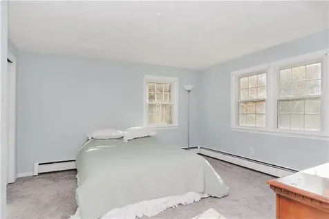 25 Hiawatha Drive Exeter RI 02822