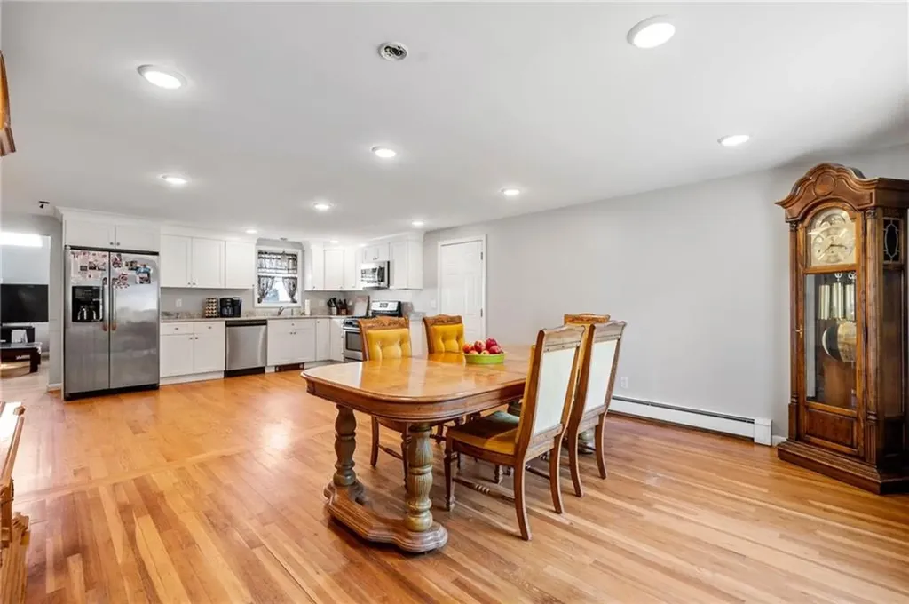 174 Pheasant Drive Cranston RI 02920