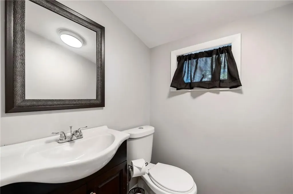 174 Pheasant Drive Cranston RI 02920