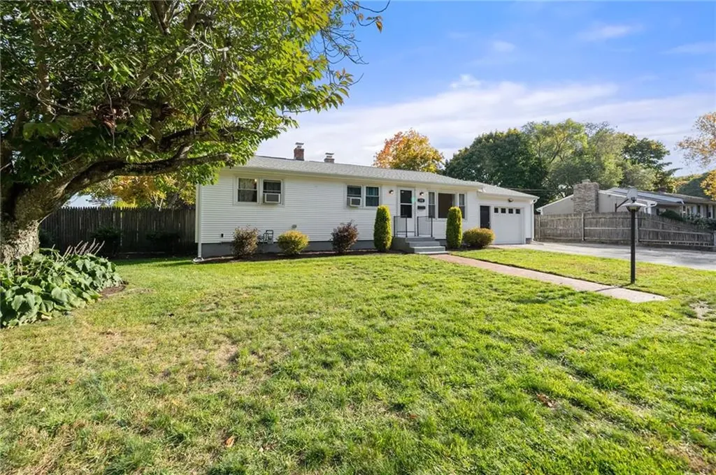 174 Pheasant Drive Cranston RI 02920
