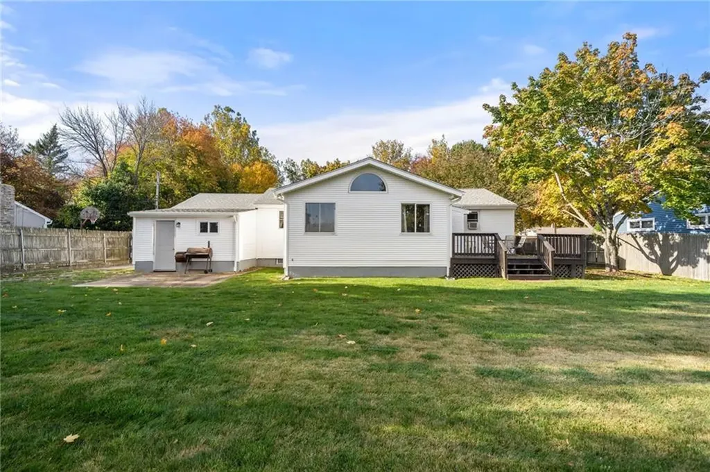 174 Pheasant Drive Cranston RI 02920