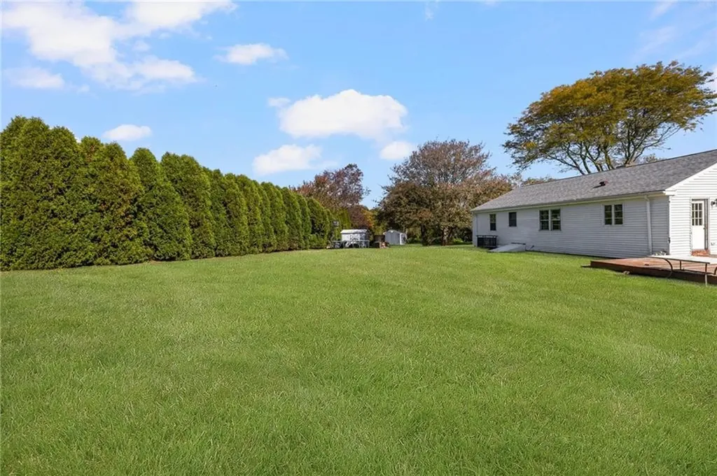 180 Mccorrie Lane Portsmouth RI 02871