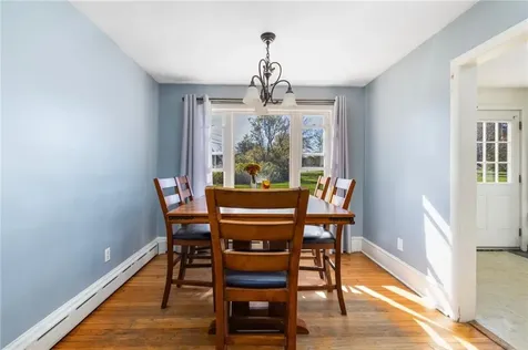 180 Mccorrie Lane Portsmouth RI 02871