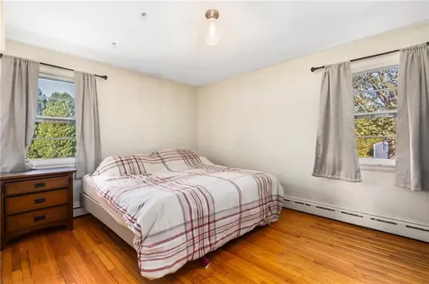 180 Mccorrie Lane Portsmouth RI 02871