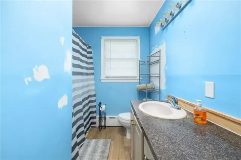 180 Mccorrie Lane Portsmouth RI 02871