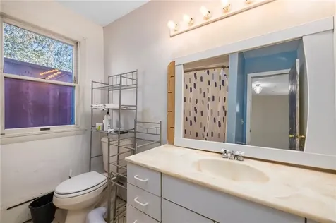 180 Mccorrie Lane Portsmouth RI 02871