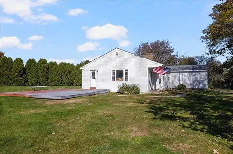 180 Mccorrie Lane Portsmouth RI 02871