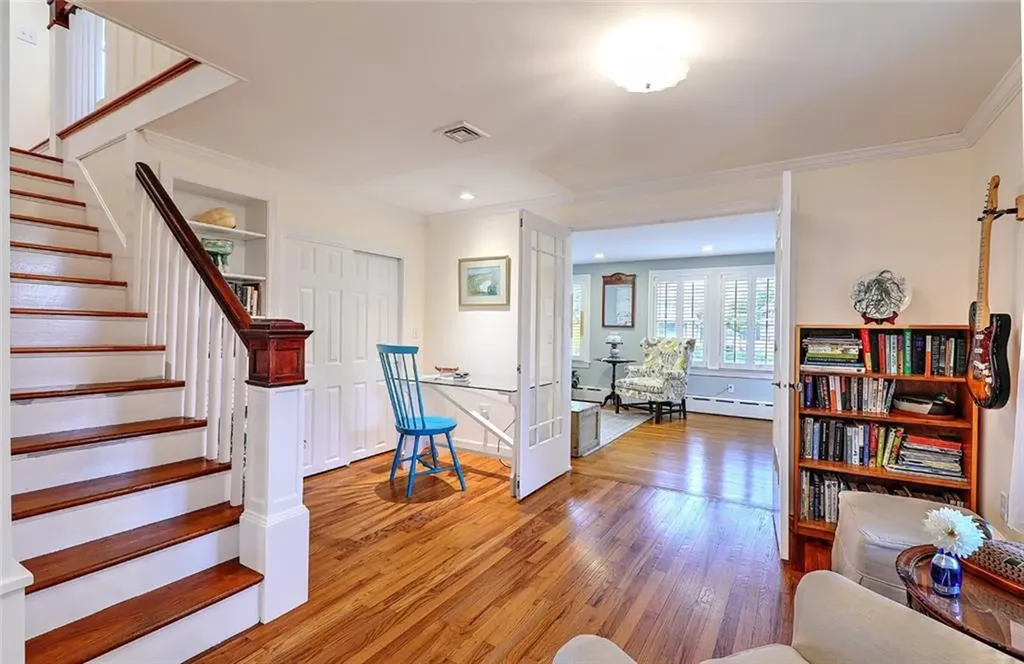 63 Maple Street Warren RI 02885