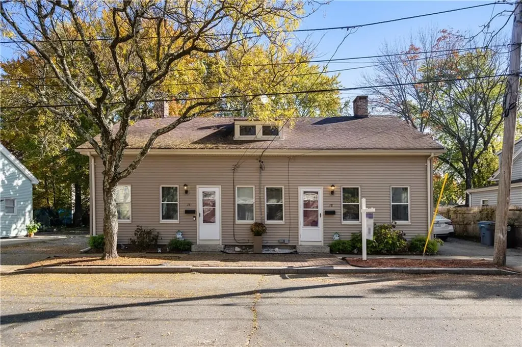 16 18 Maple Street Cranston RI 02910