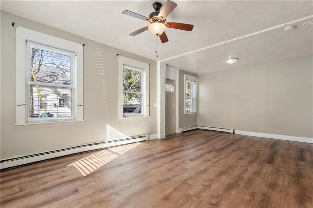 16 18 Maple Street Cranston RI 02910