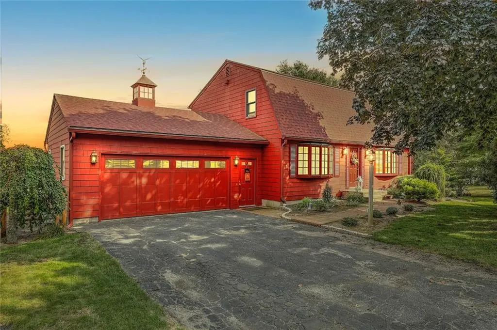 72 Silverwood Lane West Warwick RI 02893