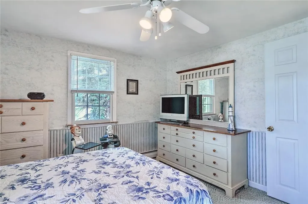 72 Silverwood Lane West Warwick RI 02893