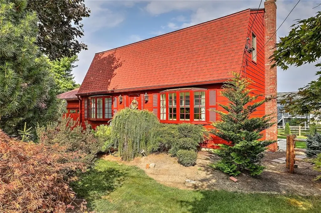 72 Silverwood Lane West Warwick RI 02893