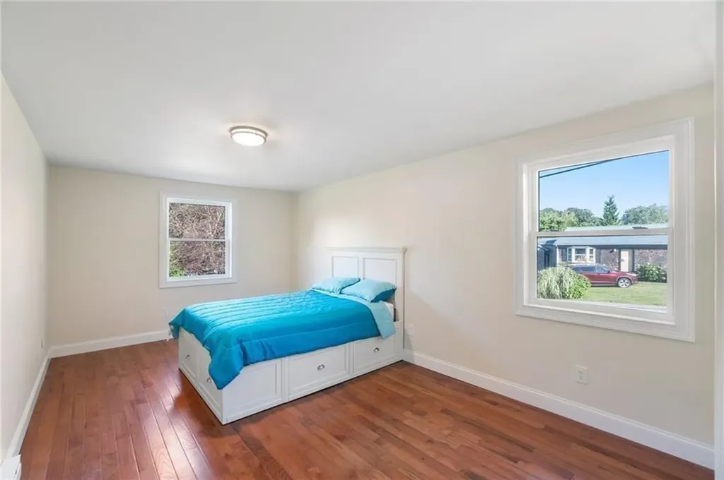 100 Conanicus Road Narragansett RI 02882
